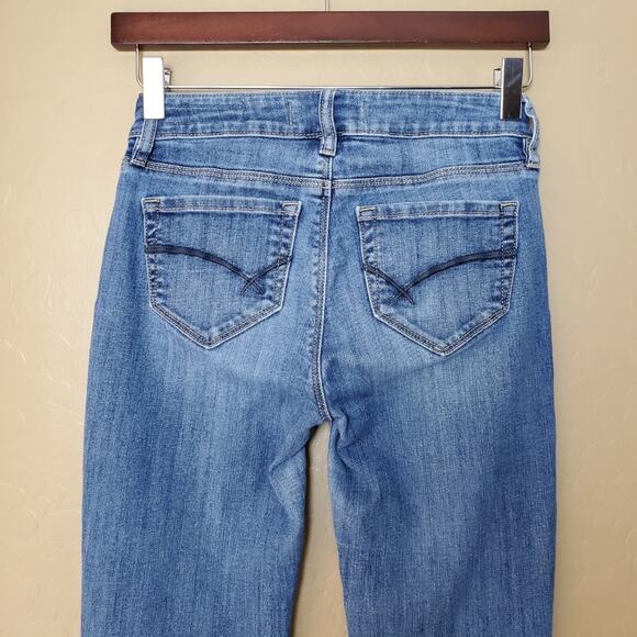 Bullhead Skinny Denim Jeans - Picture 5 of 9